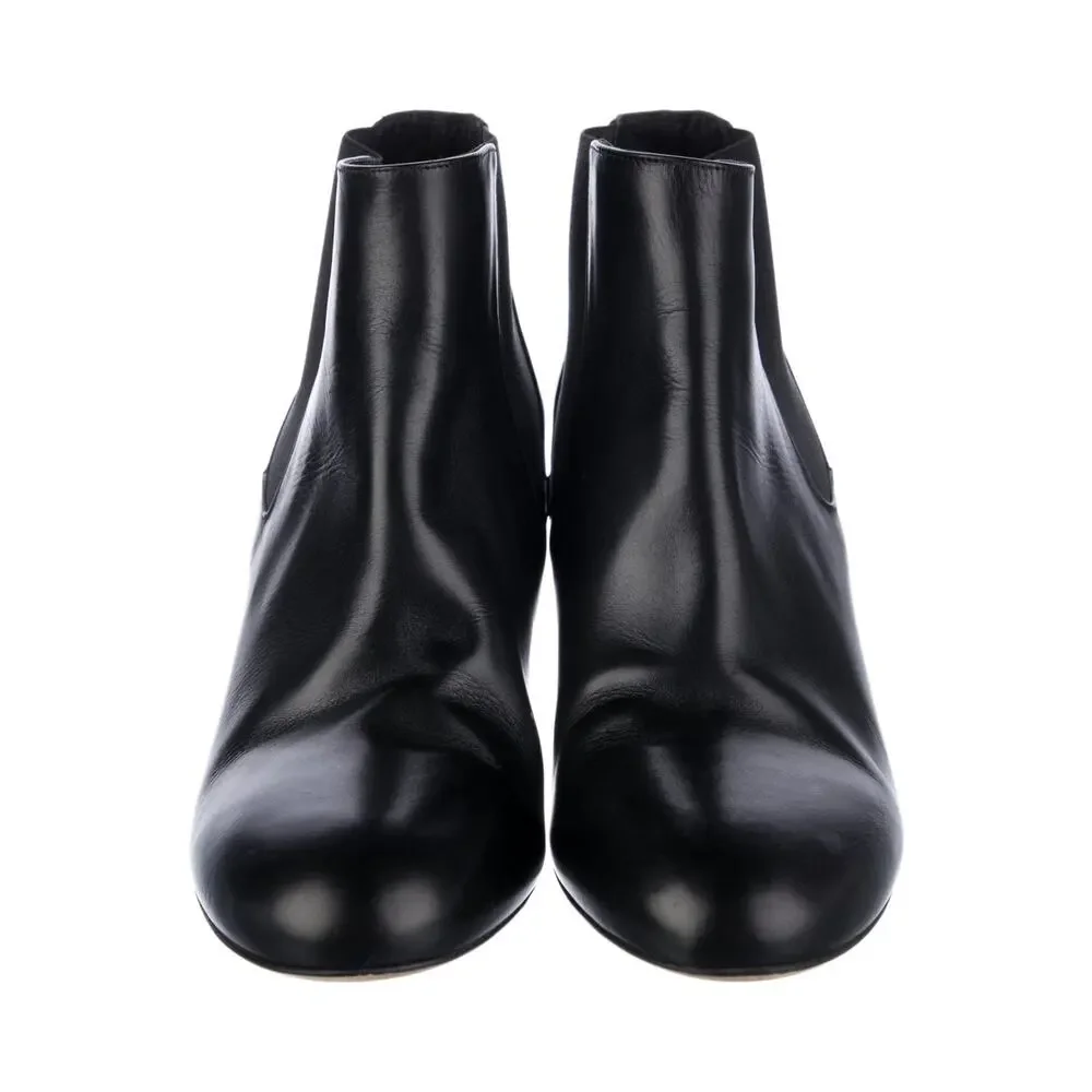 Chanel Interlocking CC Logo Black Leather Chelsea Boots 39 sz
